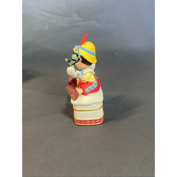 Department 56 Pinocchio Snowbabies - Picture 4 of 6